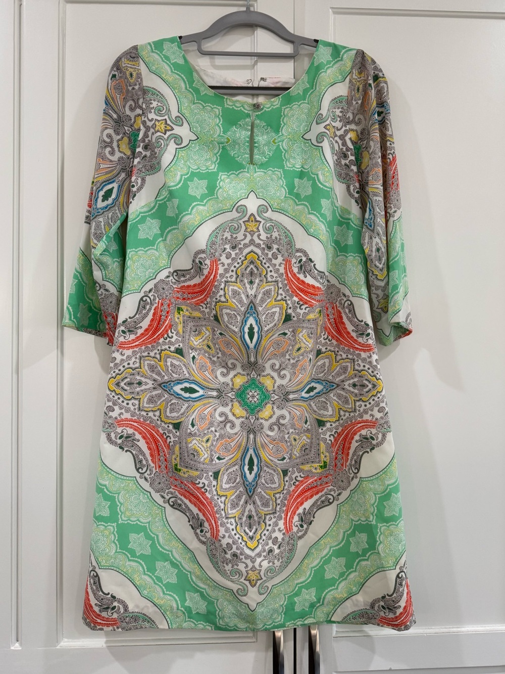 Banana Republic Women’s Green Paisley Print Shift Dress